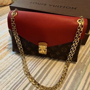 RARE Louis Vuitton Pallas Purse